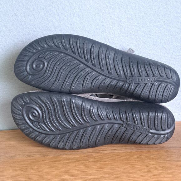 Naot Arataki Women’s 40 Silver Gray Leather Strappy Sandals Low Heel Mary Jane - Picture 7 of 13